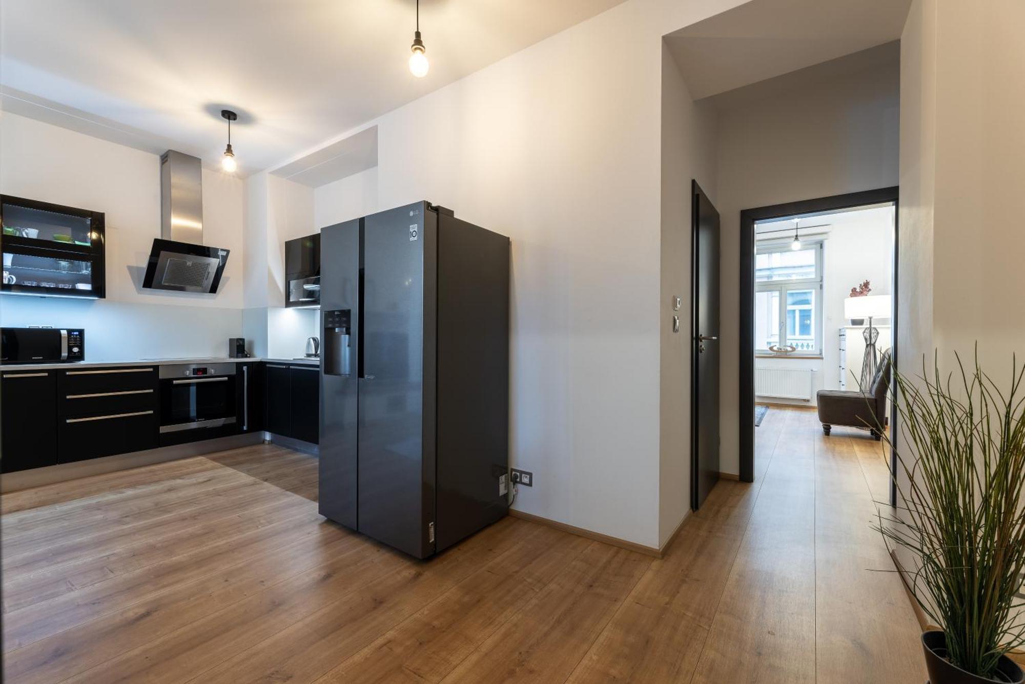Peaceful & Cozy Living In Vysehrad With A Balcony Apartment