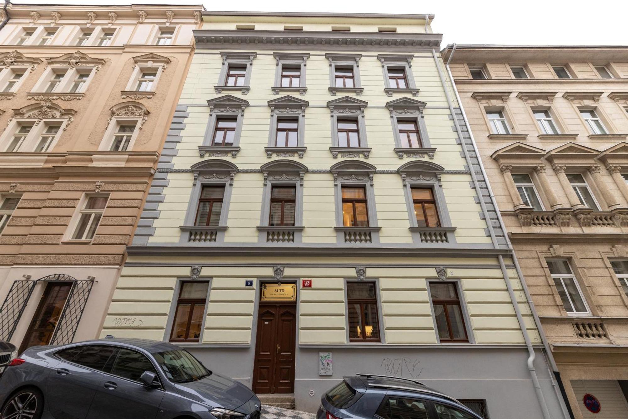 Apartamento Peaceful & Cozy Living In Vysehrad With A Balcony *
